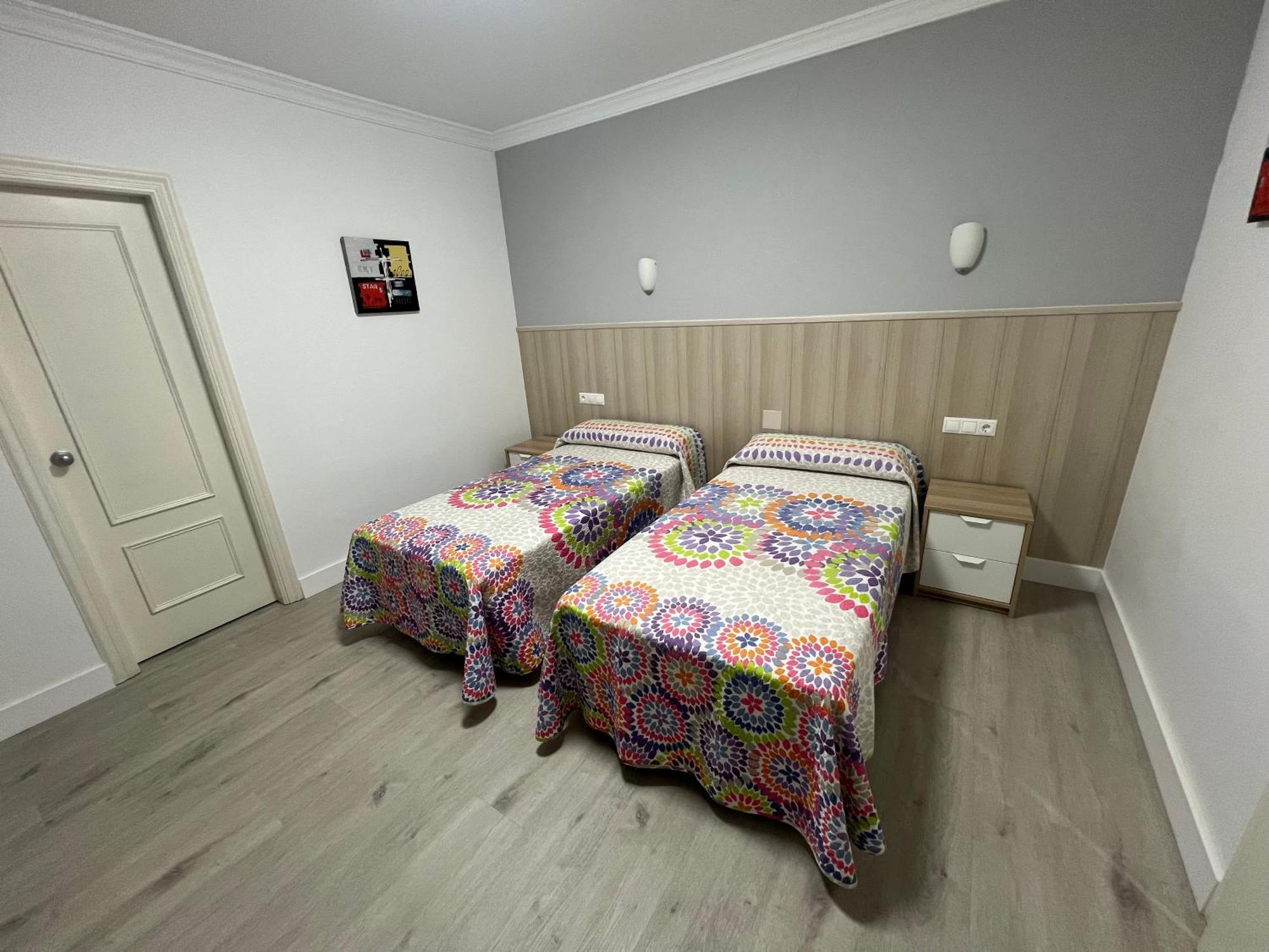 Hotel Dila فيليز-مالاغا المظهر الخارجي الصورة