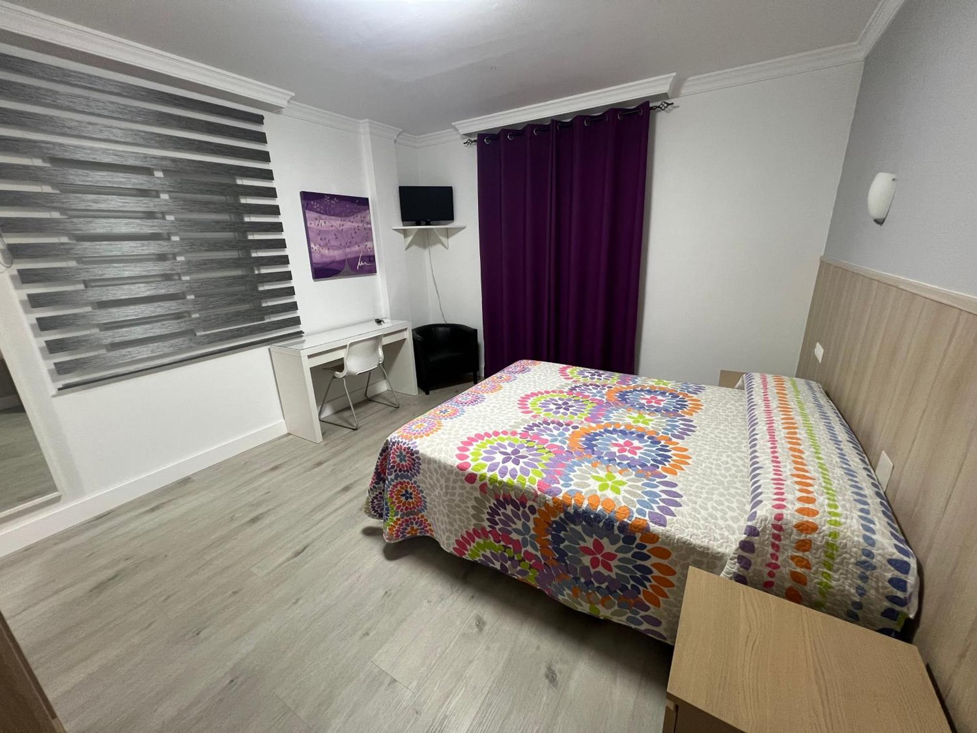 Hotel Dila فيليز-مالاغا المظهر الخارجي الصورة