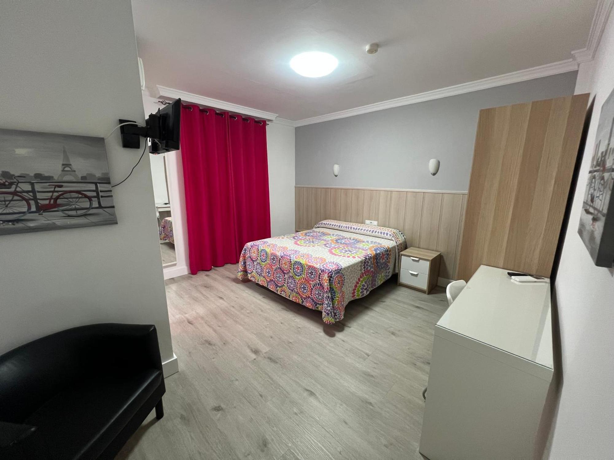 Hotel Dila فيليز-مالاغا المظهر الخارجي الصورة